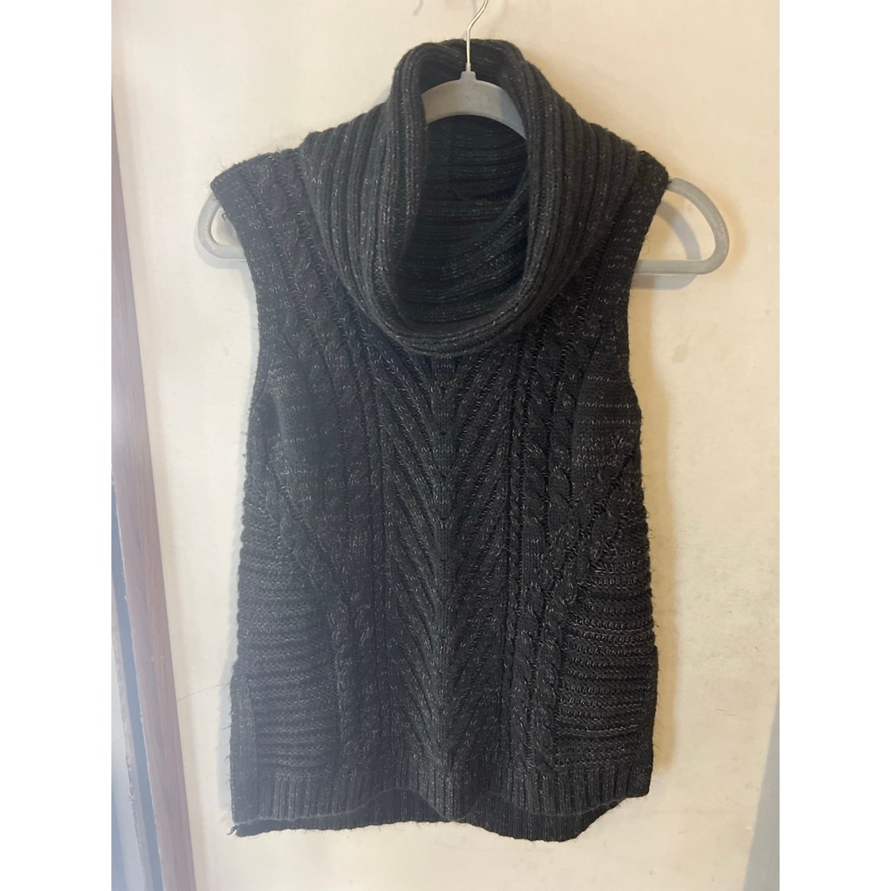 Sweater‎